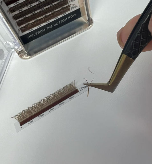 Brazilian Volume Light Brown Mix 0.07 image 1