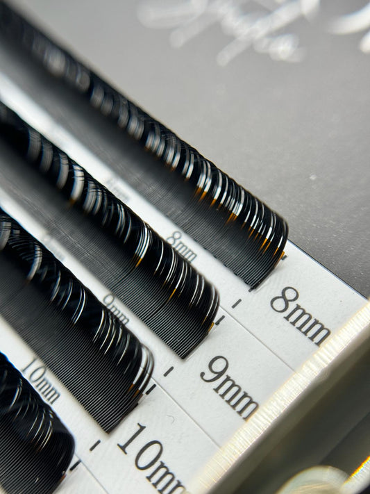 Classic Lashes 0.15 D image 0
